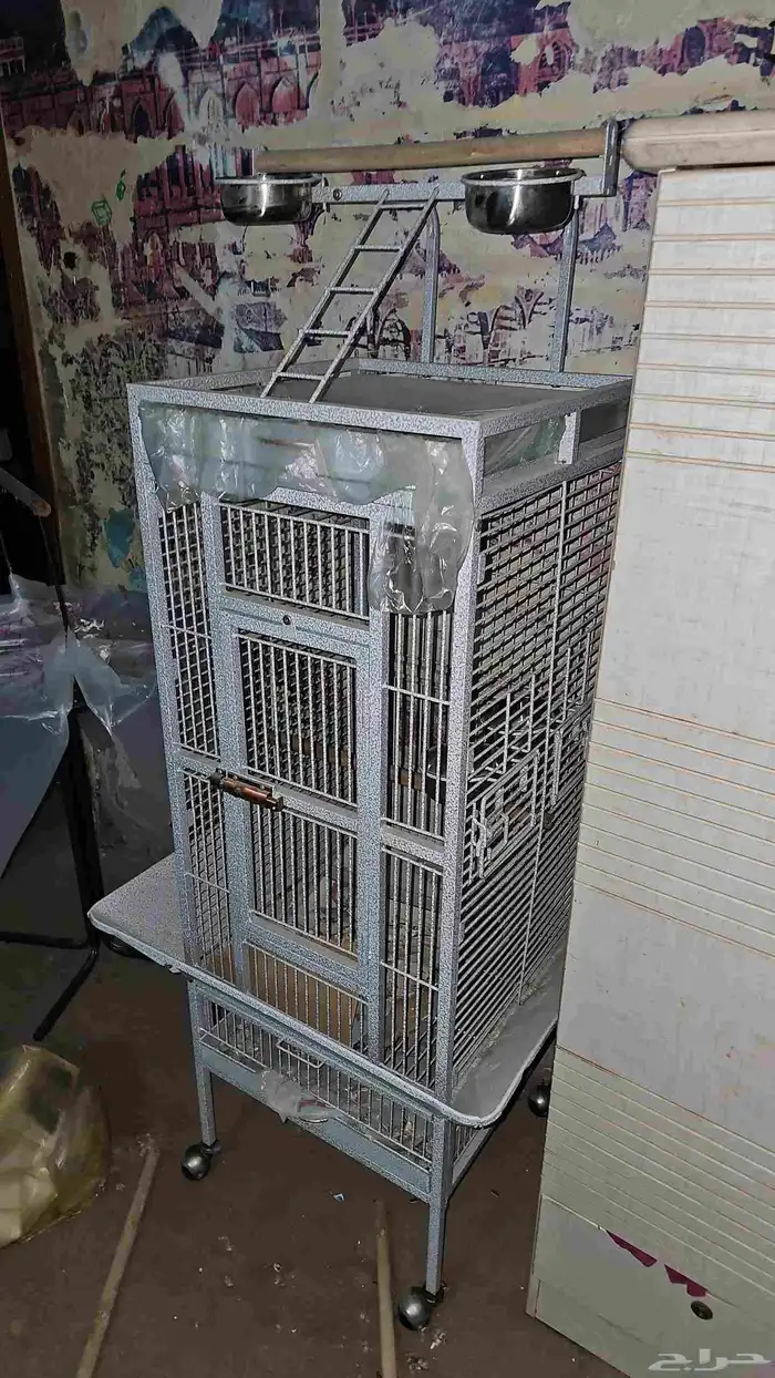 السلام عليكم قفص كبير للطيور الناطقه استعمال بسيط 0