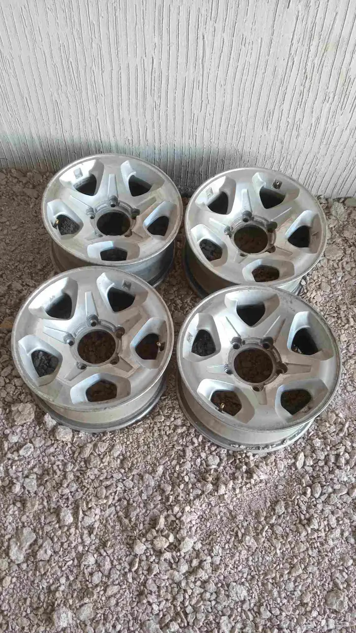 للبيع جنوط صيني 0