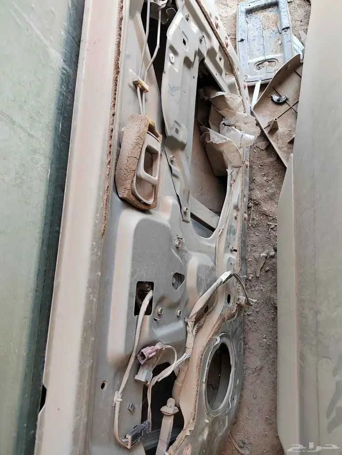 للبيع كفرات حجم 16 وأبواب باث فندر 2