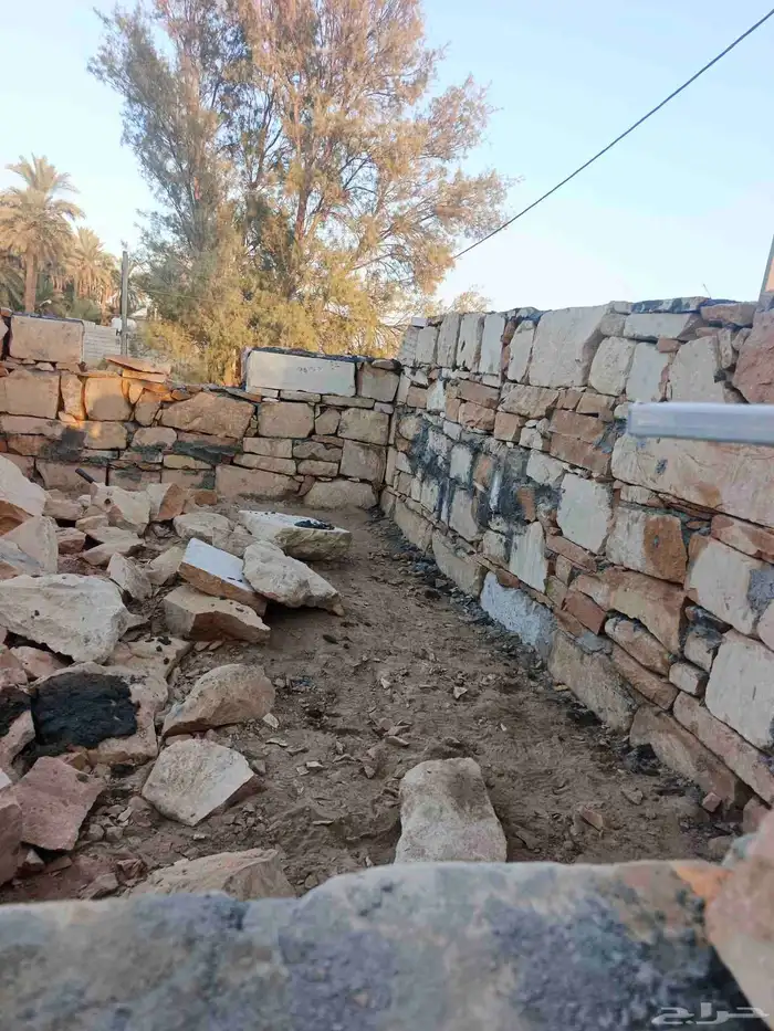 السلام عليكم ورحمة الله وبركاته نقوم ببنا الحجرالطبيعي 4