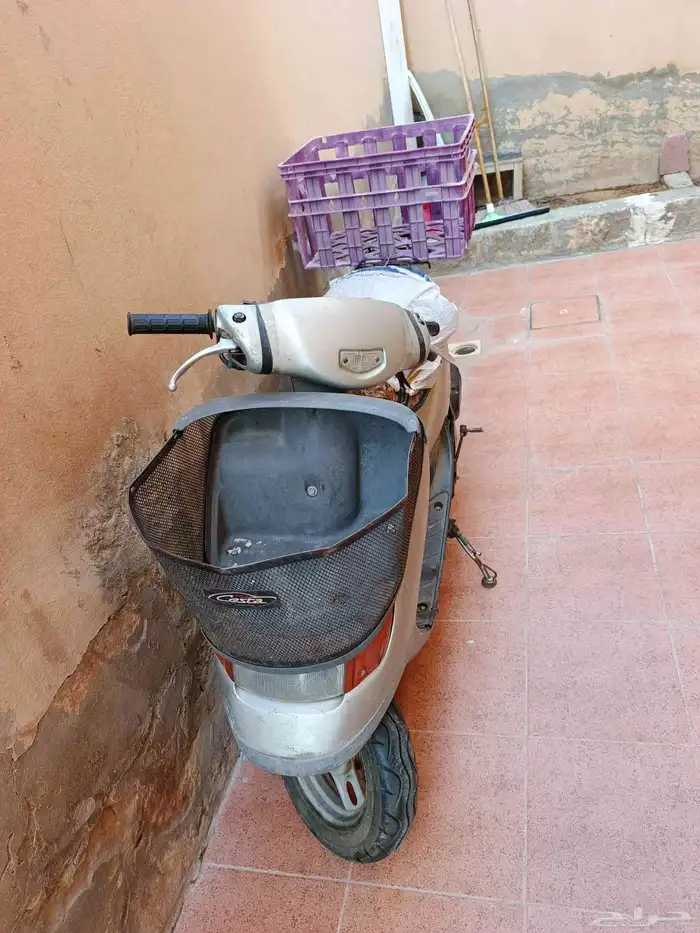 دباب للبيع سله امامي وخلفي نضيف رجل تكايه مركبها امس جد 3