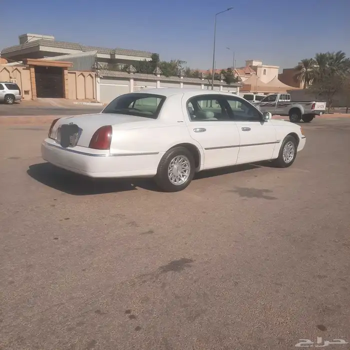 فورد لينكون 4