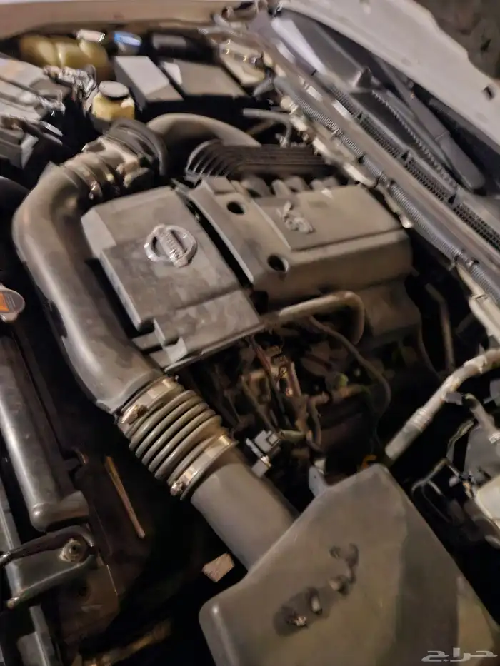 نيسان اكستيرا 2010 12