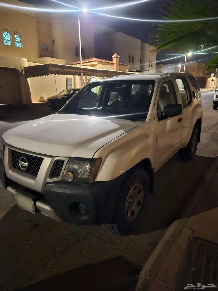 نيسان اكستيرا 2010 1