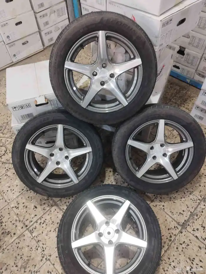 طقم جنوط زينه مع كفراتها اكسنت يارس صني 2