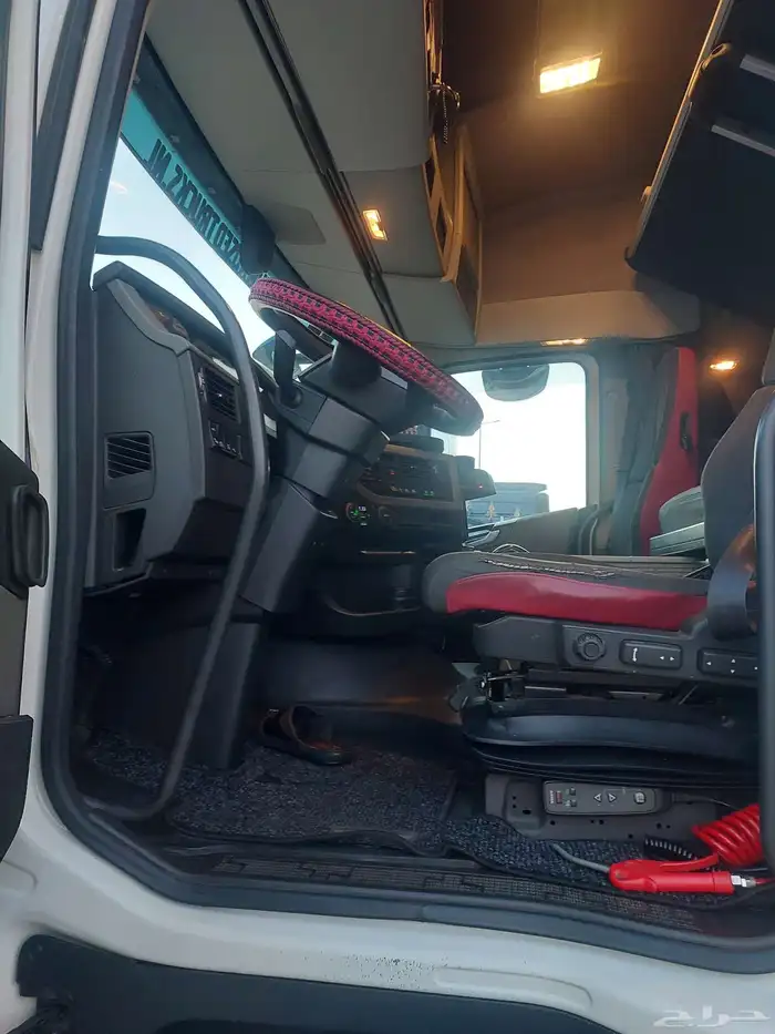 شاحنه فولفو 2019 8