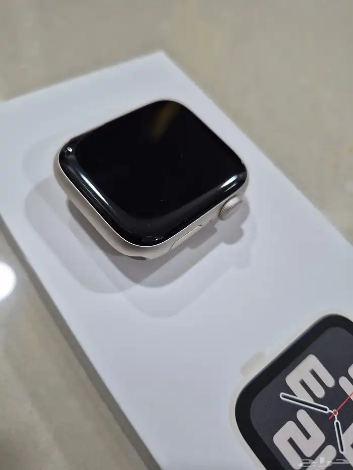 ساعة ابل SE الجيل الثاني GPS 7