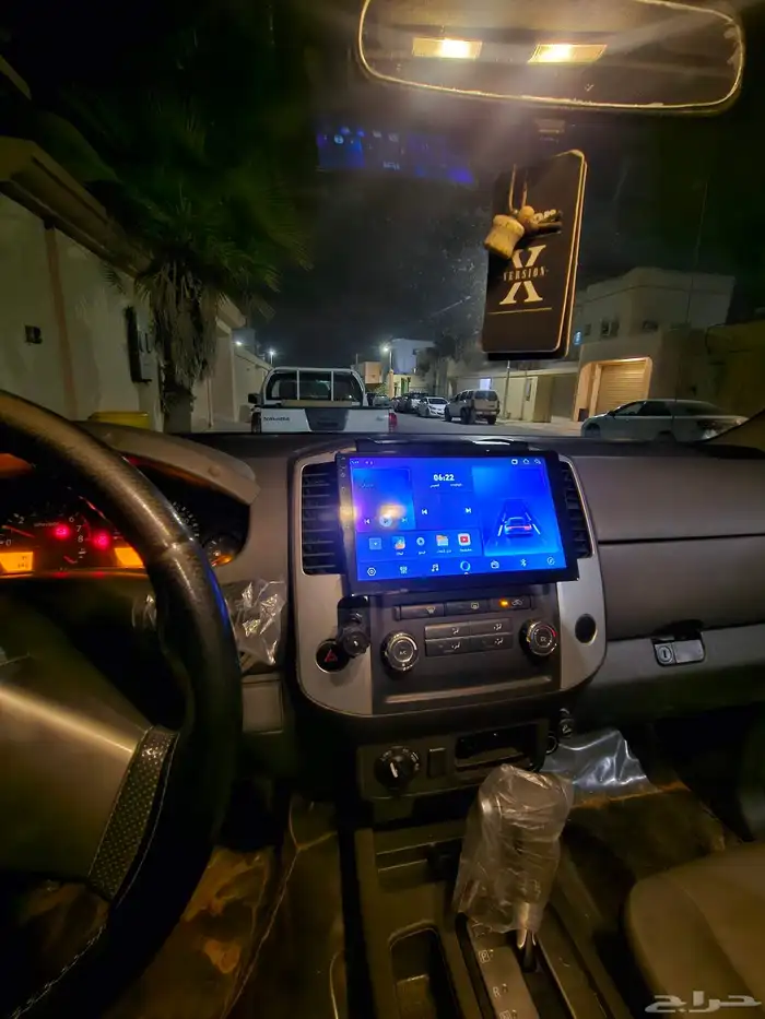 نيسان اكستيرا 2010 10