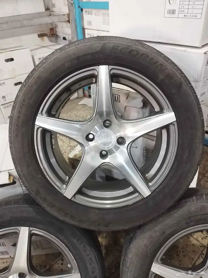 طقم جنوط زينه مع كفراتها اكسنت يارس صني 0