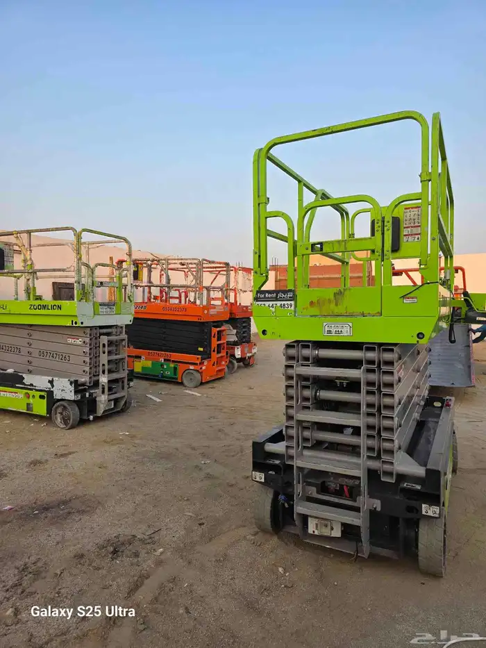 سيزرلفت 12متر للايجار سيزرلفت 10متر للايجار رافعه مقصيه 8متر 0