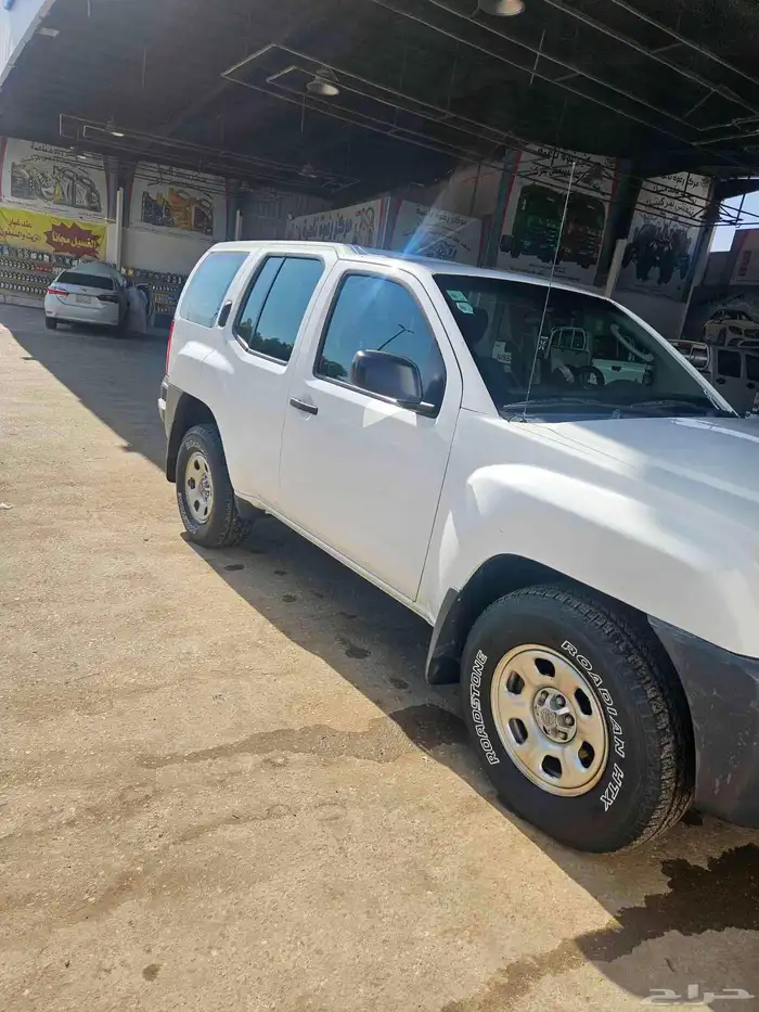 نيسان اكستيرا 2010 19