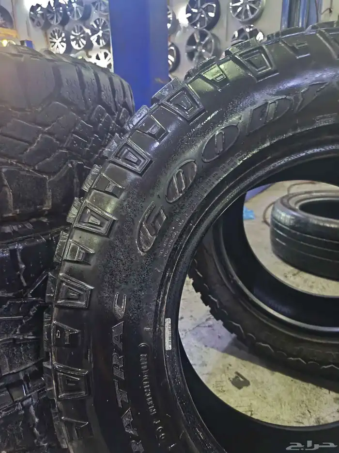 جنوط جمس مع طقم كفرات جودير 5