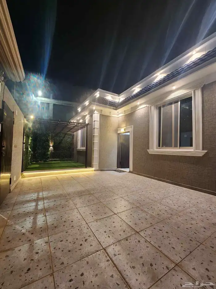 وحدات سكنية فاخره طريق المدينة العسكرية خلف قصر الاواني 2