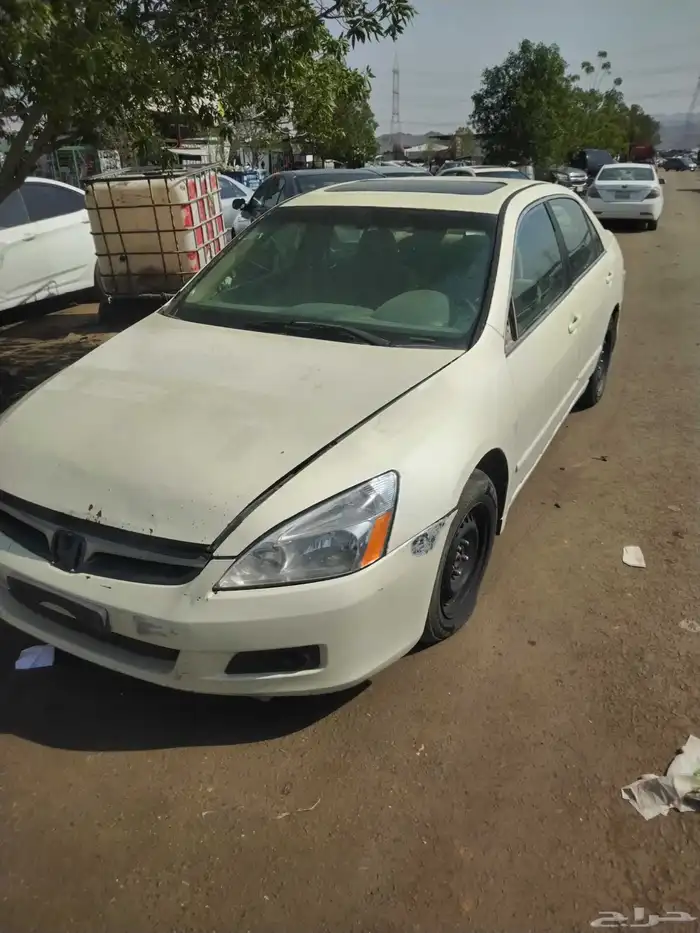 يوجد لدينا قطع غيار هوندا اكورد من 2003 الي 2007 0