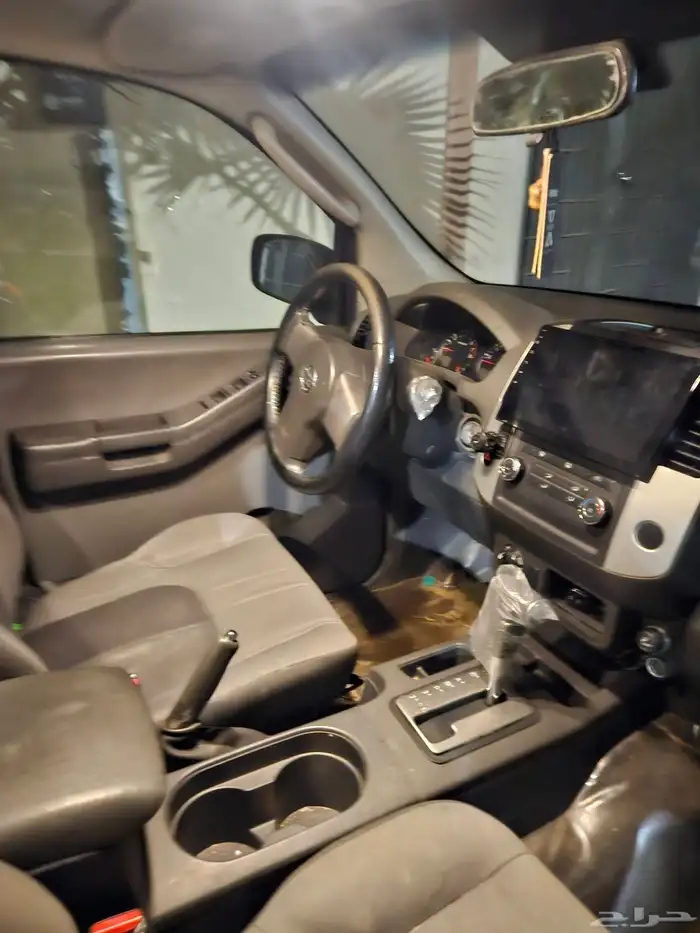 نيسان اكستيرا 2010 7