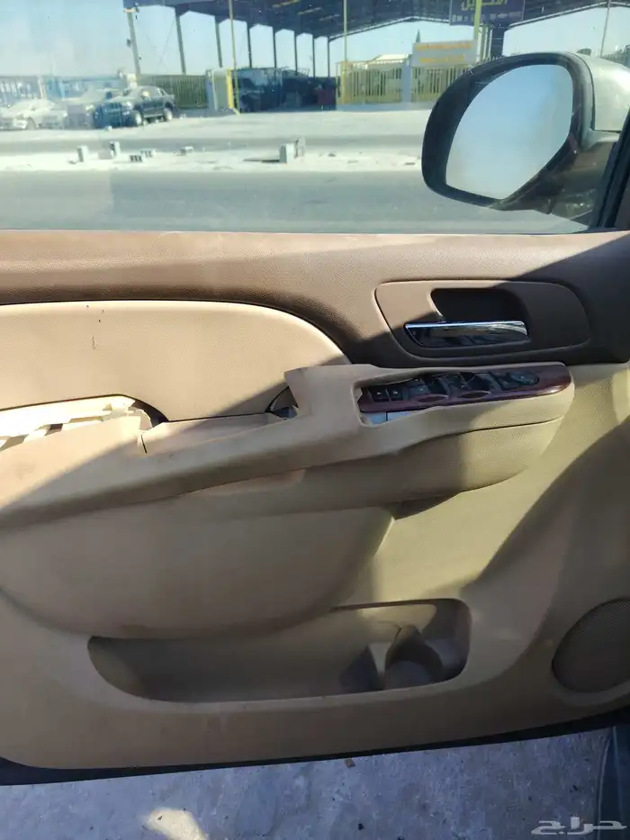 تاهو 2013 تشليح قطع غيار فقط 4