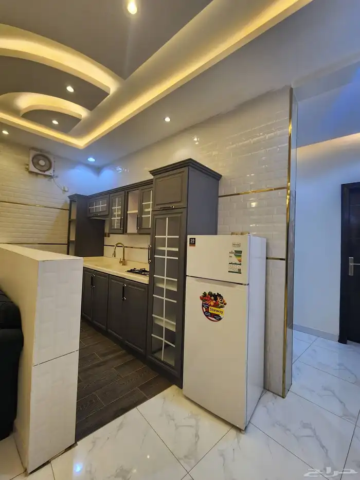 وحدات سكنية فاخره طريق المدينة العسكرية خلف قصر الاواني 7