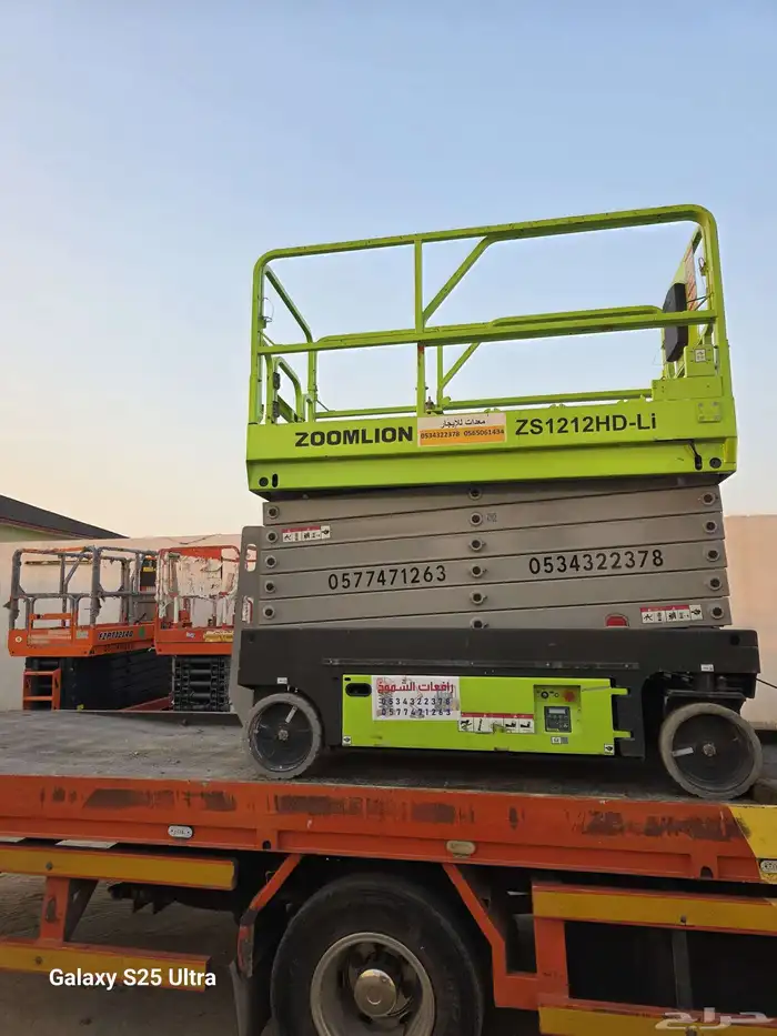 سيزرلفت 12متر للايجار سيزرلفت 10متر للايجار رافعه مقصيه 8متر 8