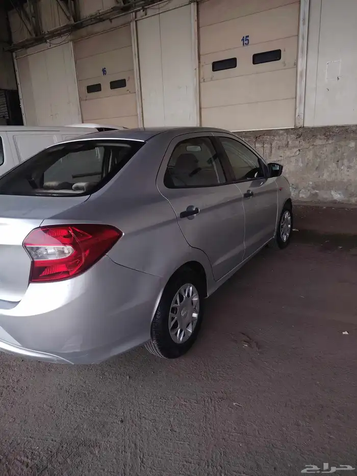 سياره فورد موديل 2016 0