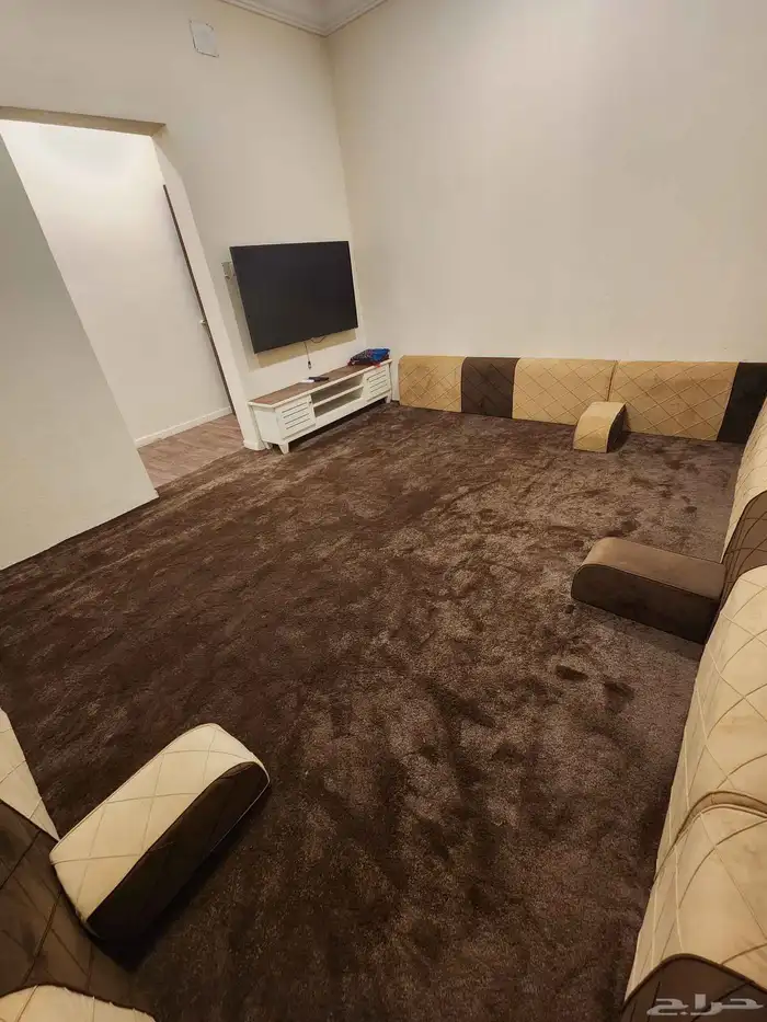 شقق عزاب مقابل البوابه الثانيه للمدينه العسكرية احد رفيده 4