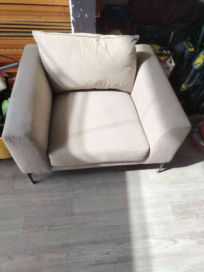 طقم كنب قطعتين بحالة ممتازة 0