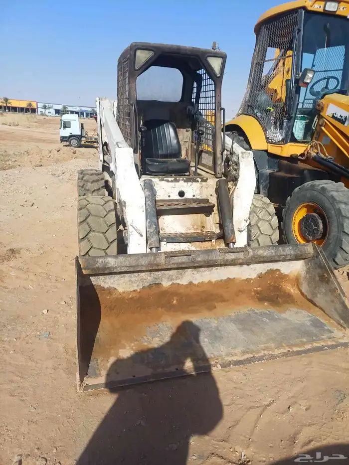 بوبكات 220 مكينة كبيرة طربة كبيرة مديل2010 مشروط 3