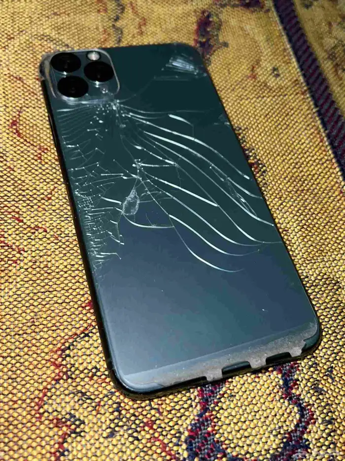 ايفون 11 برو مكس 3