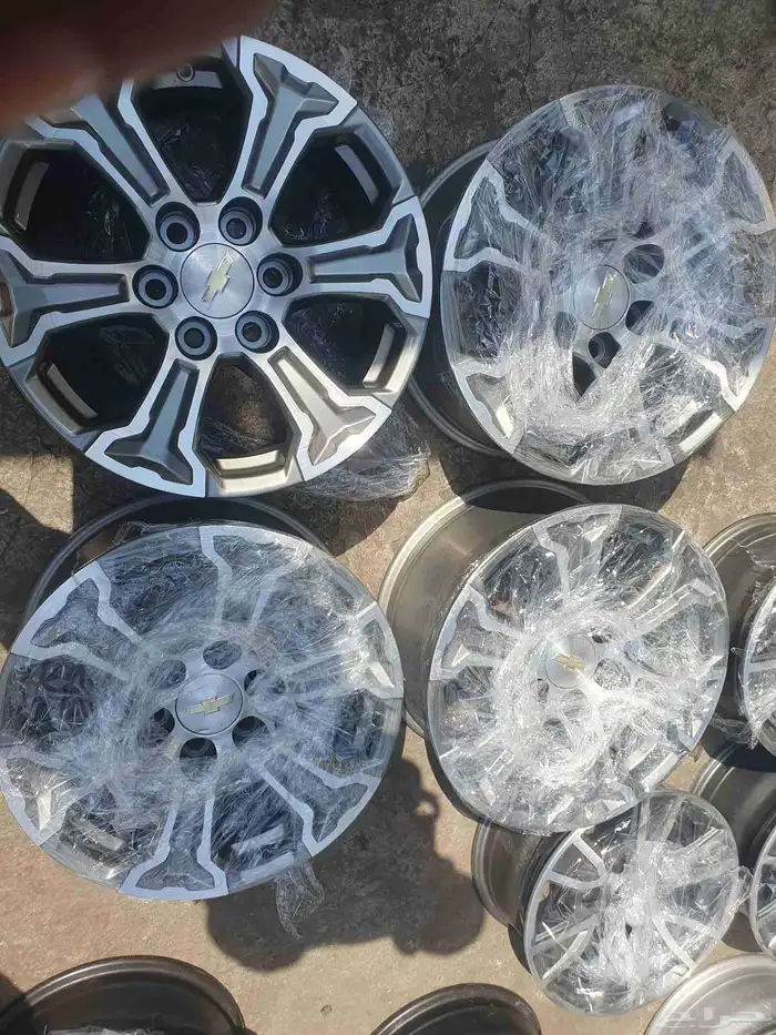 جنوط جمس تاهو مقاس 18 اصلي وكاله مستعمل نظيف 0