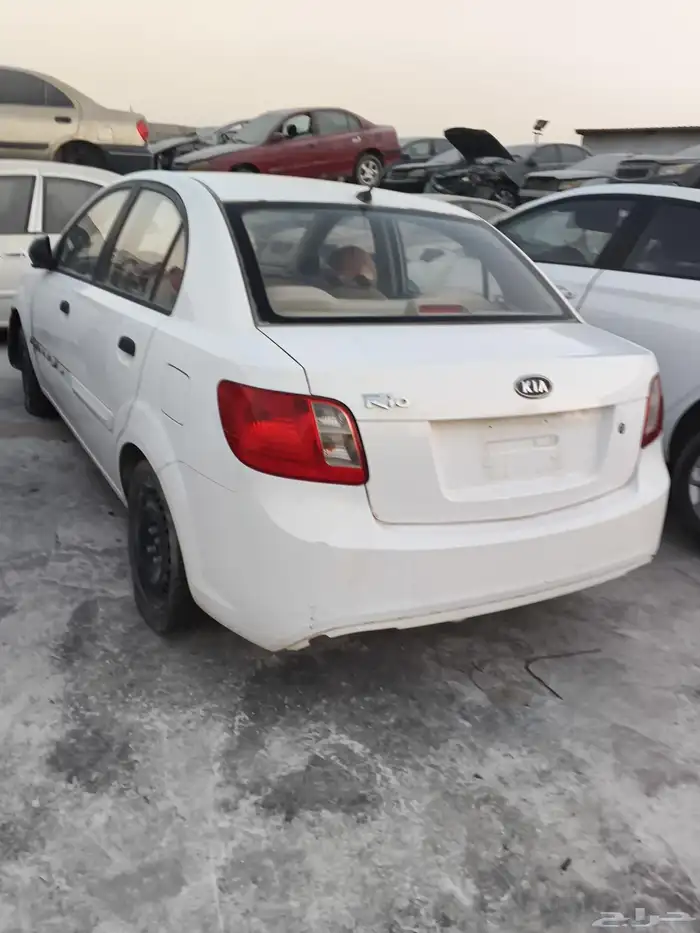 كيا ريو 2010 تشليح قطع غيار 0