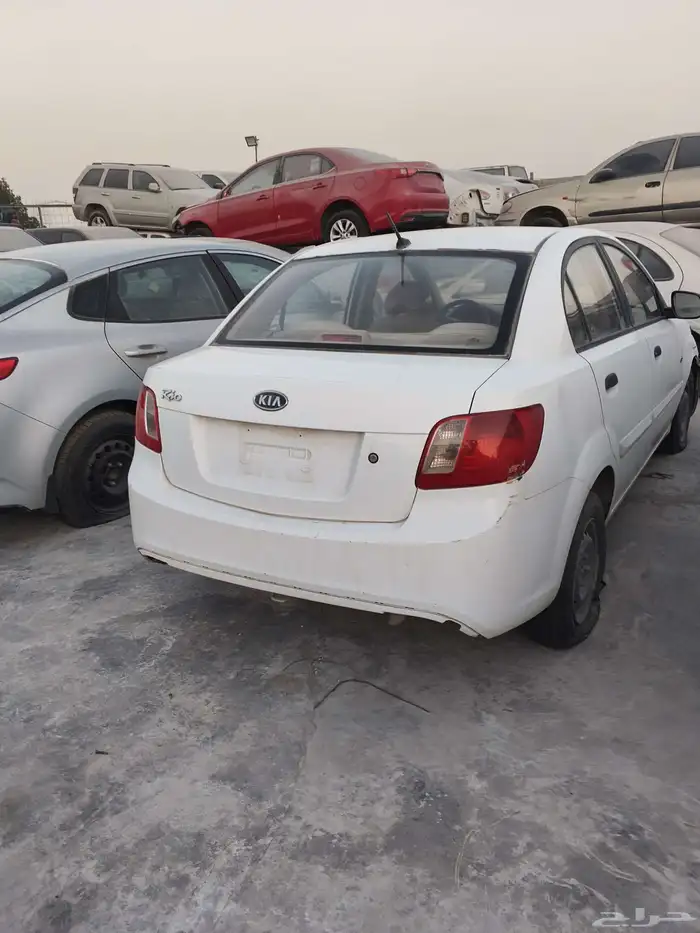 كيا ريو 2010 تشليح قطع غيار 1