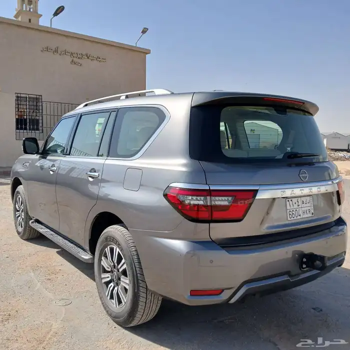 نيسان باترول 2023 سعودي SE2 شبه الجديد - ماشى 8 الاف 29