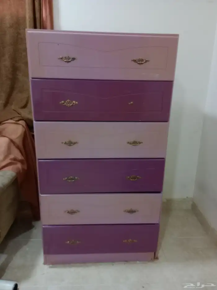 دولاب ادراج لحفظ الملابس مقاس 80 سم فى 150سم مستعملة ب50ريال 0