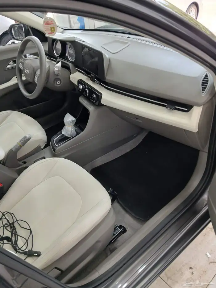 اكسنت 2024 جنوط شاشه مثبت 21