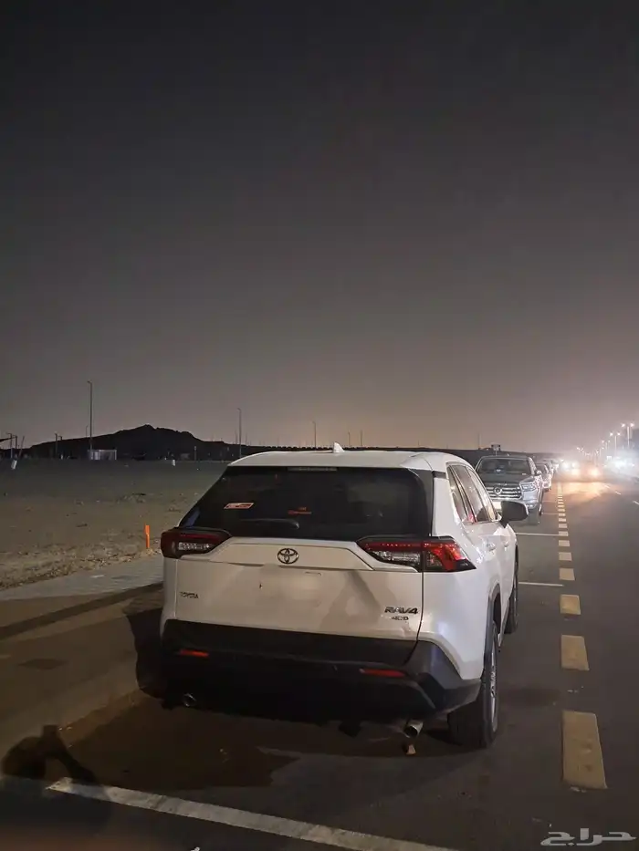 تويوتا راف فور 2023 3