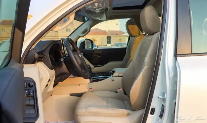 تويوتا لاندكروزر GXR. L4ديزل موديل 2024 11