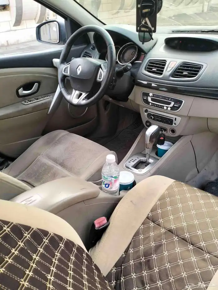 رينو فلوانس 2014 فل كامل تشغيل بصمه وفتحه سقف 5