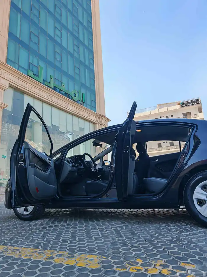 كيا سيراتو 2017 توماتيك ممشى قليل 15