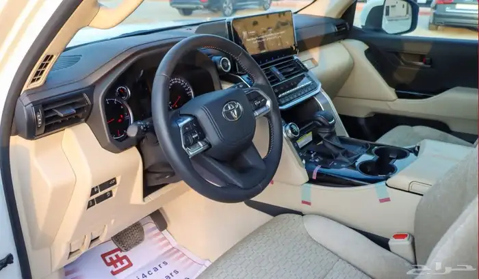 تويوتا لاندكروزر GXR. L4ديزل موديل 2024 20