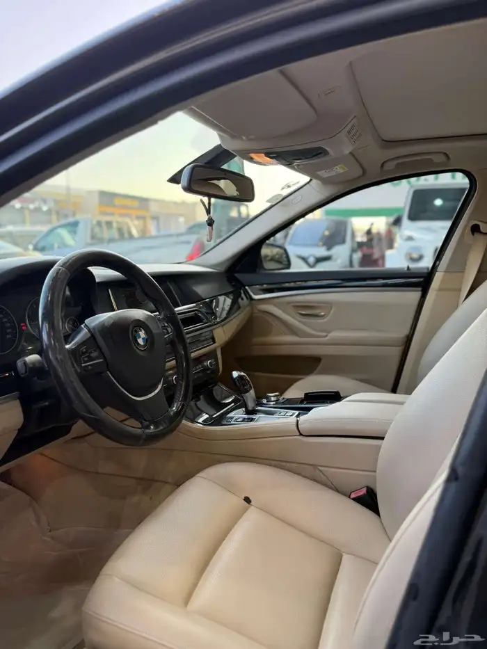 بي ام دبليو - 2016 - 520 - فل كامل 12