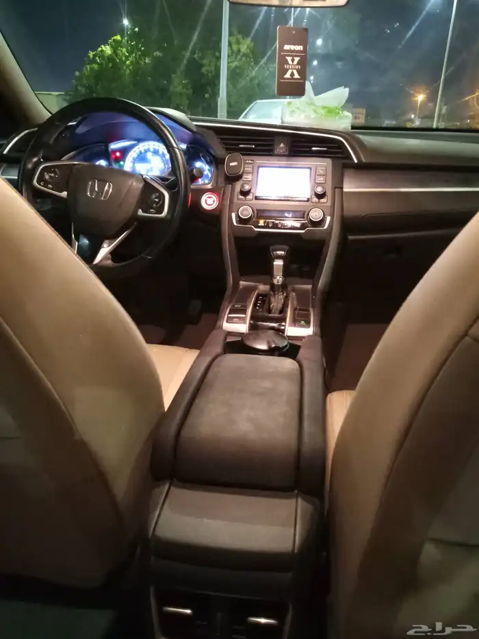 هوندا سيفيك نظيفه جدا ممشى قليل 2017 اقتصاديه بنزين 5