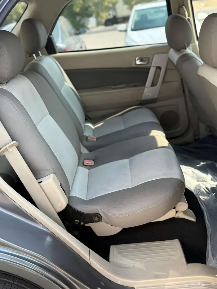 دايهاتسو تيريوس 2013Daihatsu Terios 15