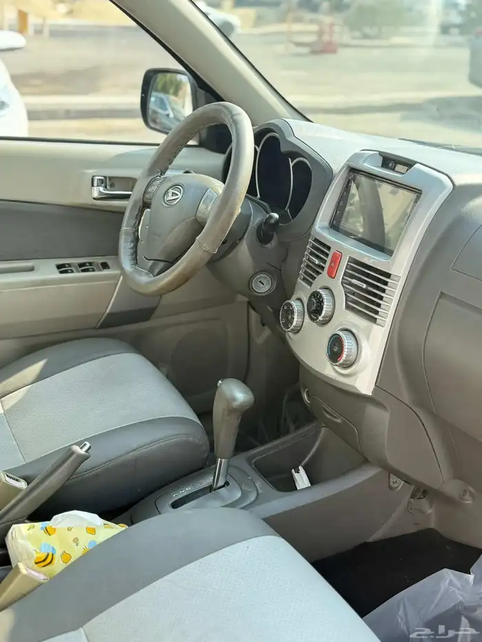 دايهاتسو تيريوس 2013Daihatsu Terios 14