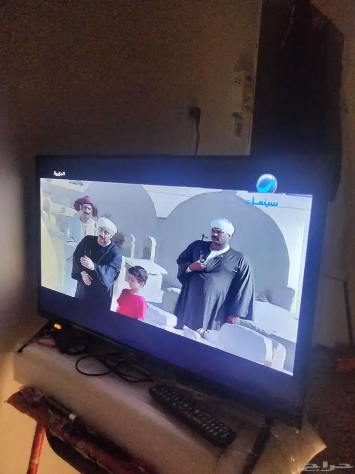 شاشة 32 بوصة   ريسيفر   عدسة   سلك 0