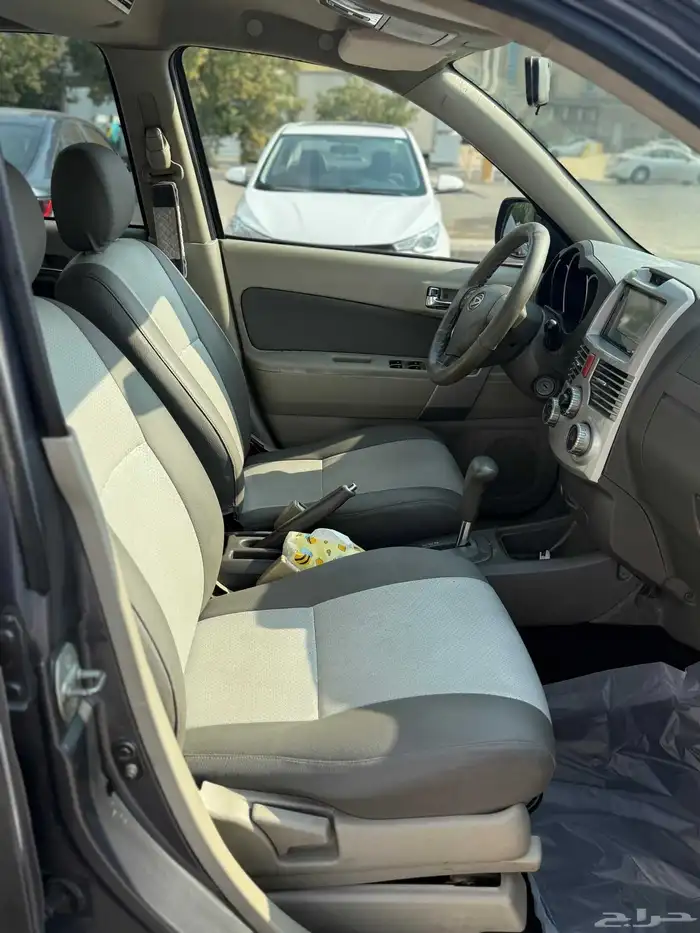 دايهاتسو تيريوس 2013Daihatsu Terios 13