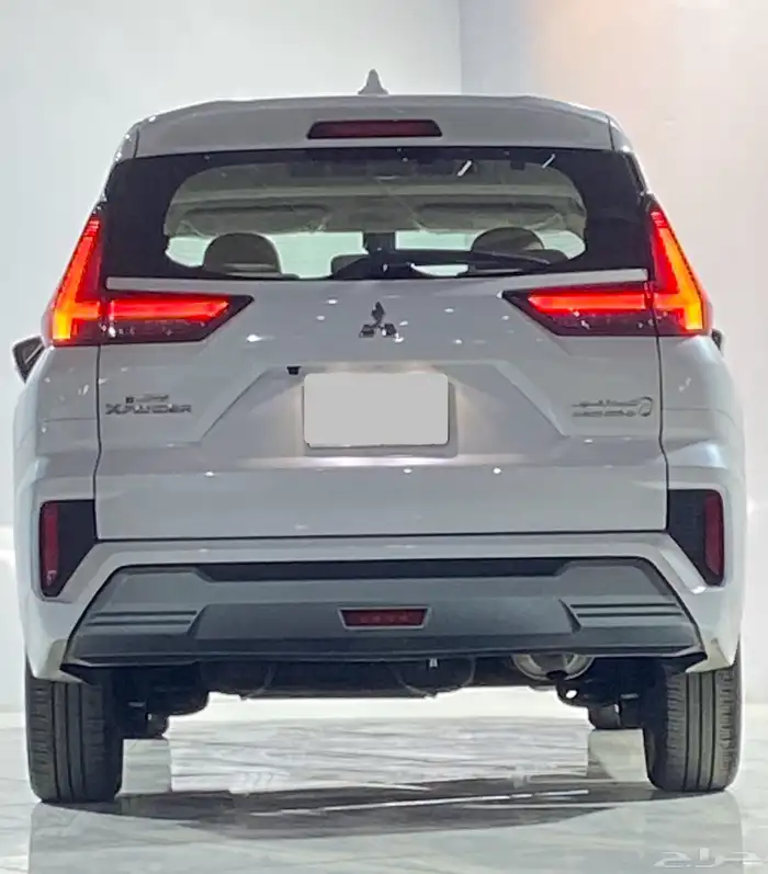 متسوبيشي اكس باندر 2024 11