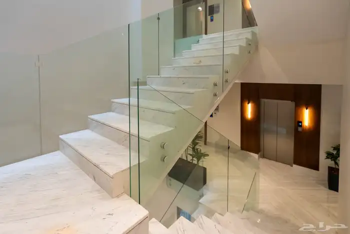 للبيع شقه جديده بحي القدس 0