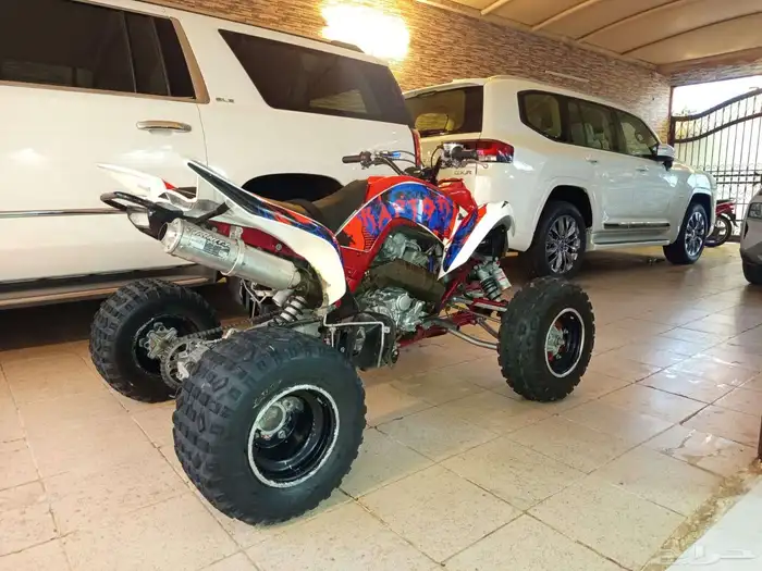 دباب رابتر 700 1