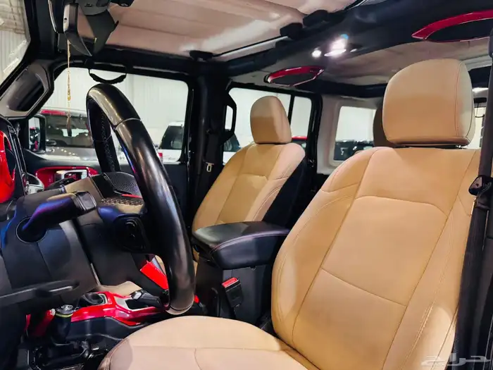 جيب رانجلر 2018 سعودي بحاله ممتازه 7