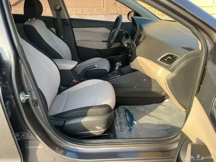 اكسنت 2020 استاندر نظيف جدا 11