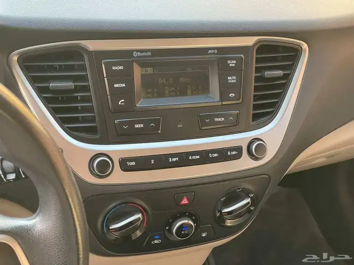 اكسنت 2020 استاندر نظيف جدا 17